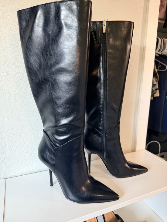 Jessica Simpson Shoes - Jessica Simpson Black Pointed-Toe Knee-High Stiletto Boots